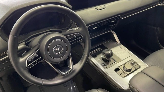 2024 Mazda CX-90 - Image 27 of 31