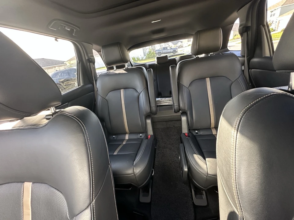 2024 Mazda CX-90 - Image 7 of 10
