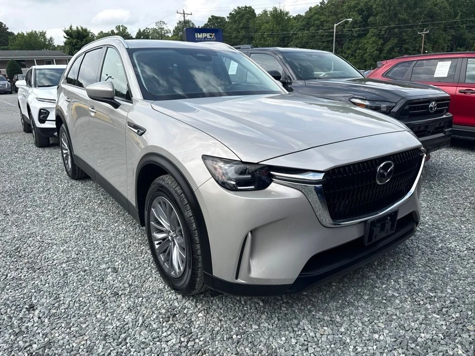 2024 Mazda CX-90 - Image 2 of 5