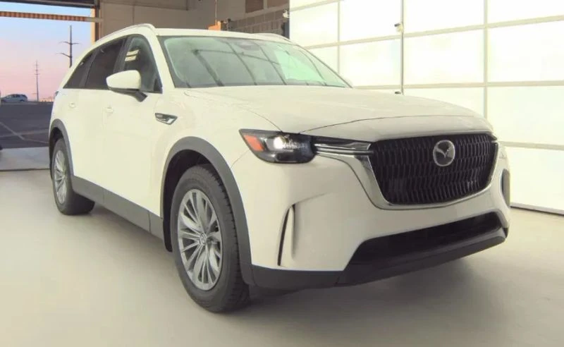 2024 Mazda CX-90 - Image 2 of 4