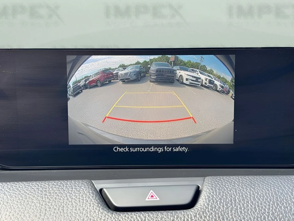 2024 Mazda CX-90 - Image 19 of 31