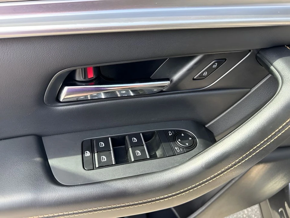 2024 Mazda CX-90 - Image 27 of 31