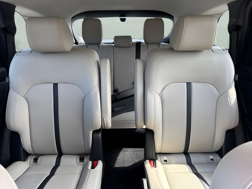 2024 Mazda CX-90 - Image 11 of 31