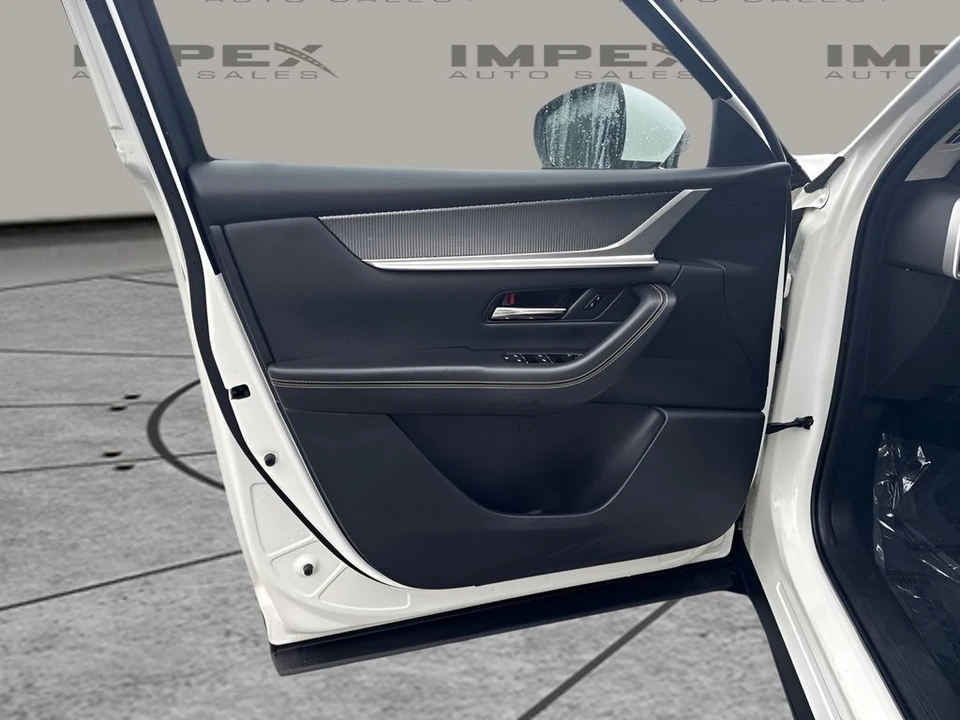 2024 Mazda CX-90 - Image 16 of 24