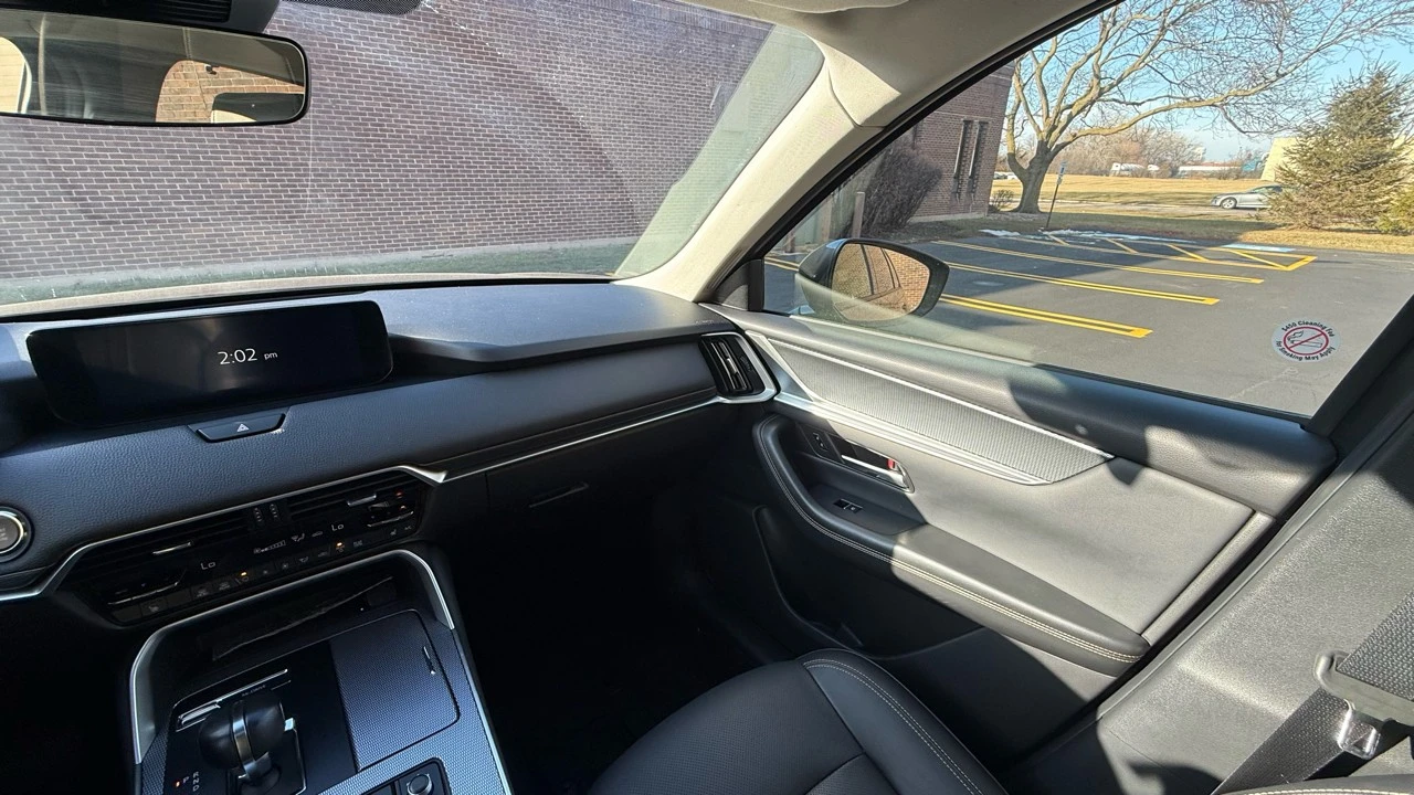 2024 Mazda CX-90 - Image 18 of 21