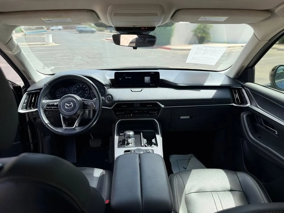2024 Mazda CX-90 - Image 8 of 10