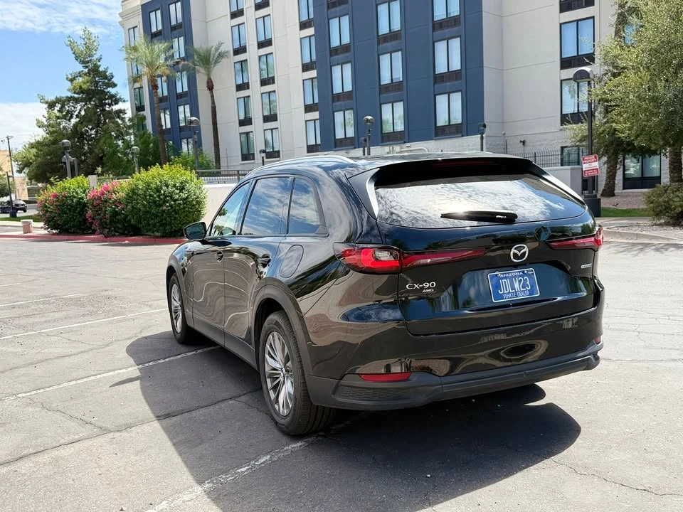 2024 Mazda CX-90 - Image 5 of 10