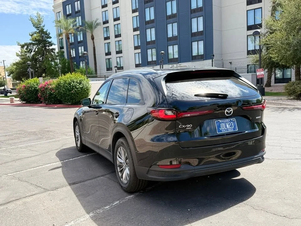 2024 Mazda CX-90 - Image 6 of 10