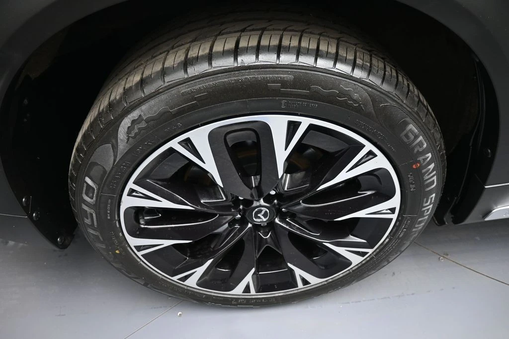 2024 Mazda CX-90 - Image 12 of 31