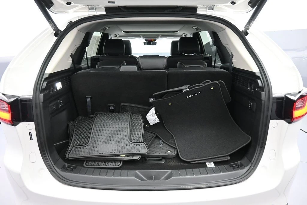 2024 Mazda CX-90 - Image 24 of 31