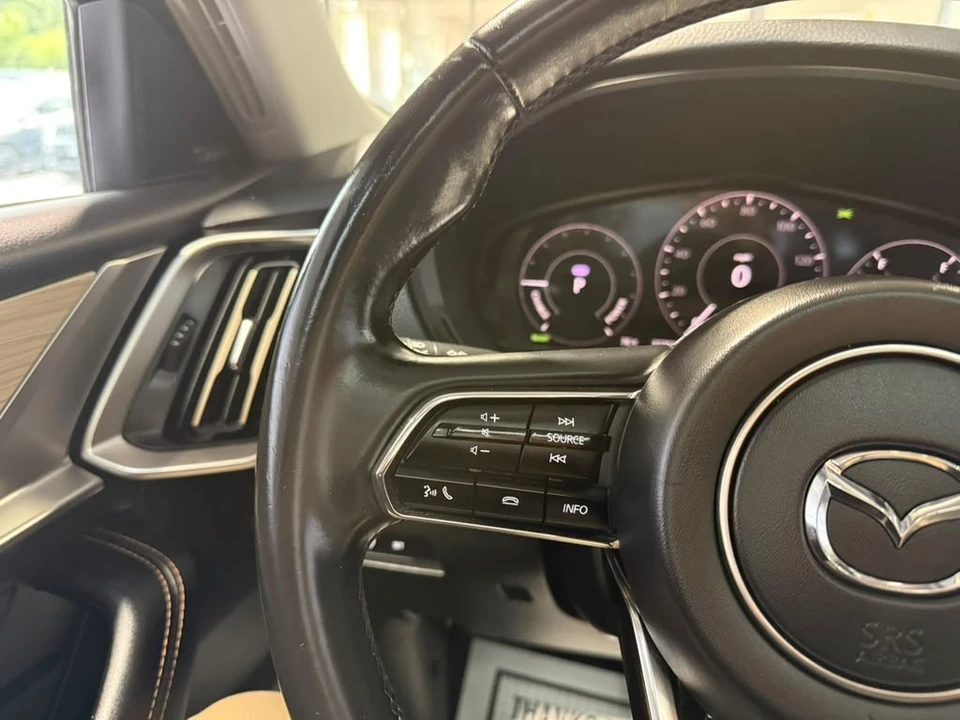 2024 Mazda CX-90 - Image 16 of 31