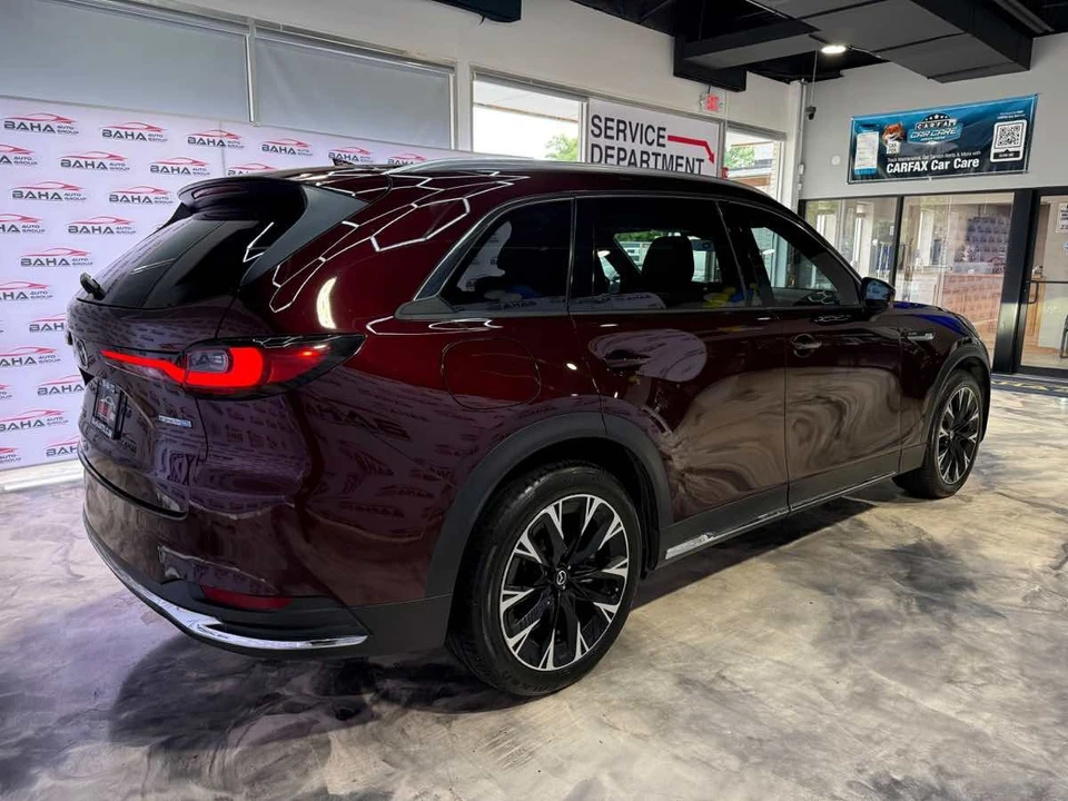 2024 Mazda CX-90 - Image 9 of 31
