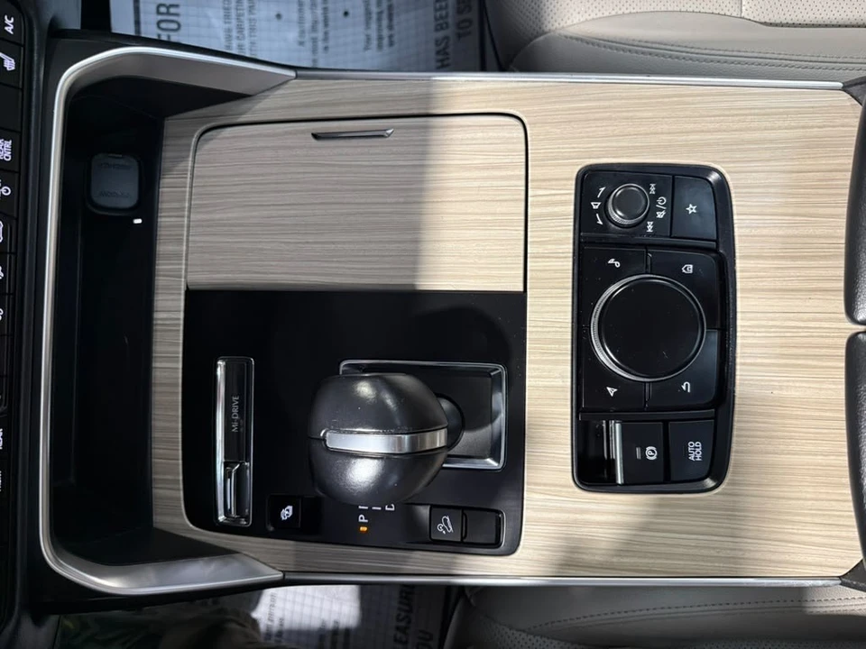 2024 Mazda CX-90 - Image 21 of 31
