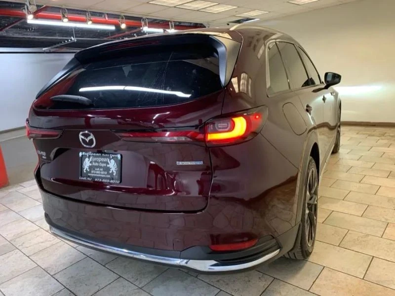 2024 Mazda CX-90 - Image 8 of 12