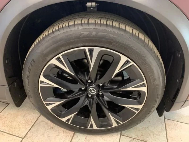2024 Mazda CX-90 - Image 10 of 12