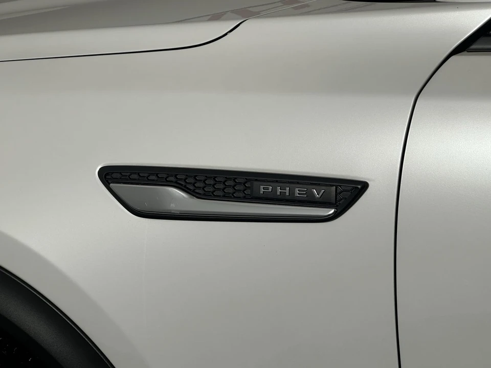 2024 Mazda CX-90 - Image 15 of 21