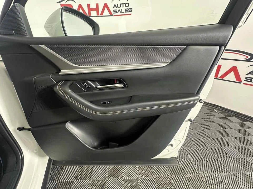 2024 Mazda CX-90 - Image 17 of 21