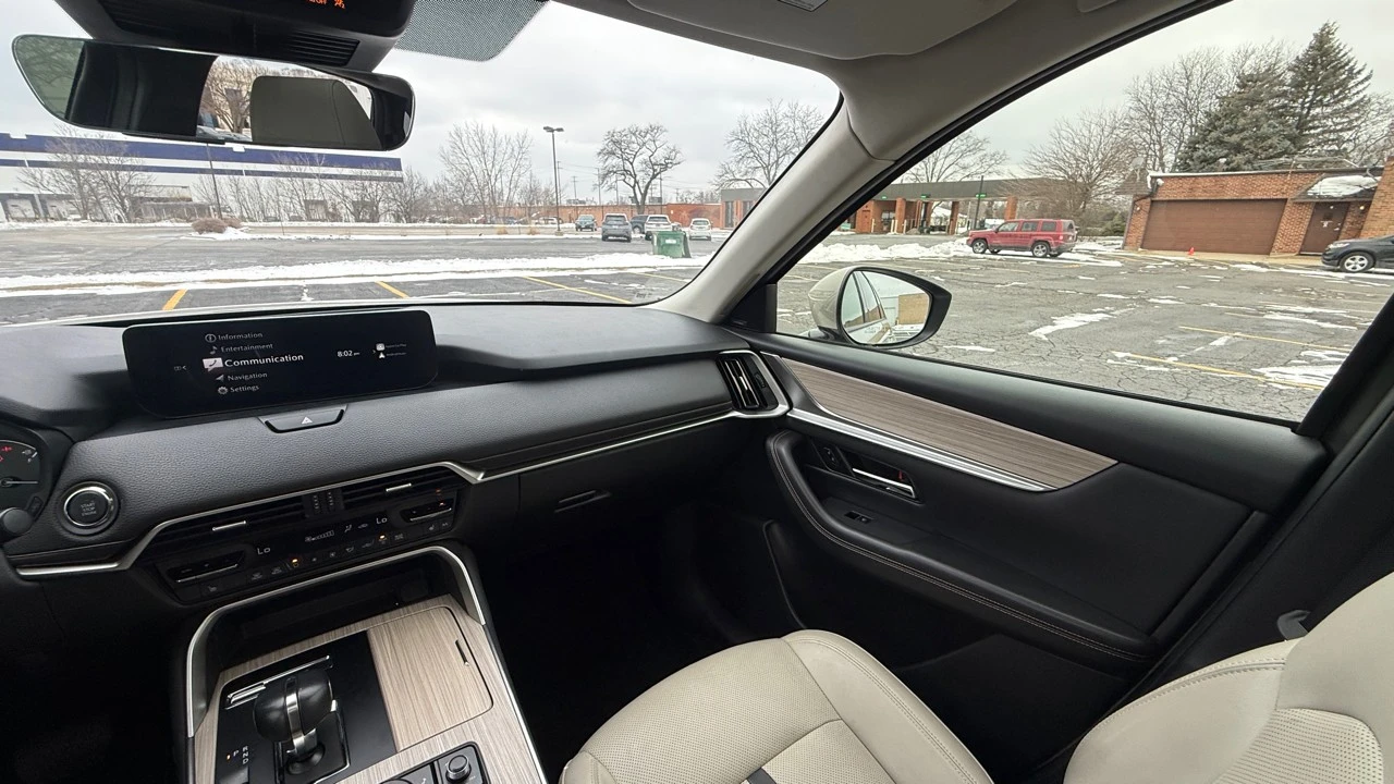 2024 Mazda CX-90 - Image 19 of 21