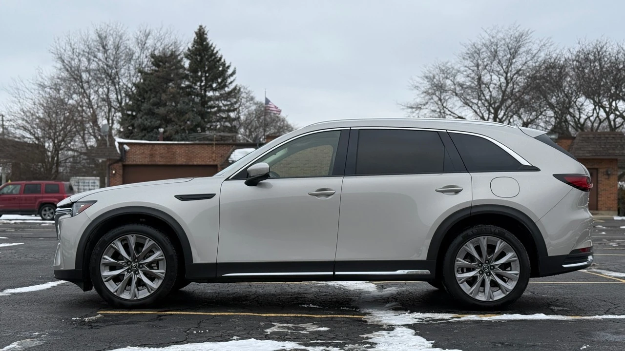 2024 Mazda CX-90 - Image 4 of 21