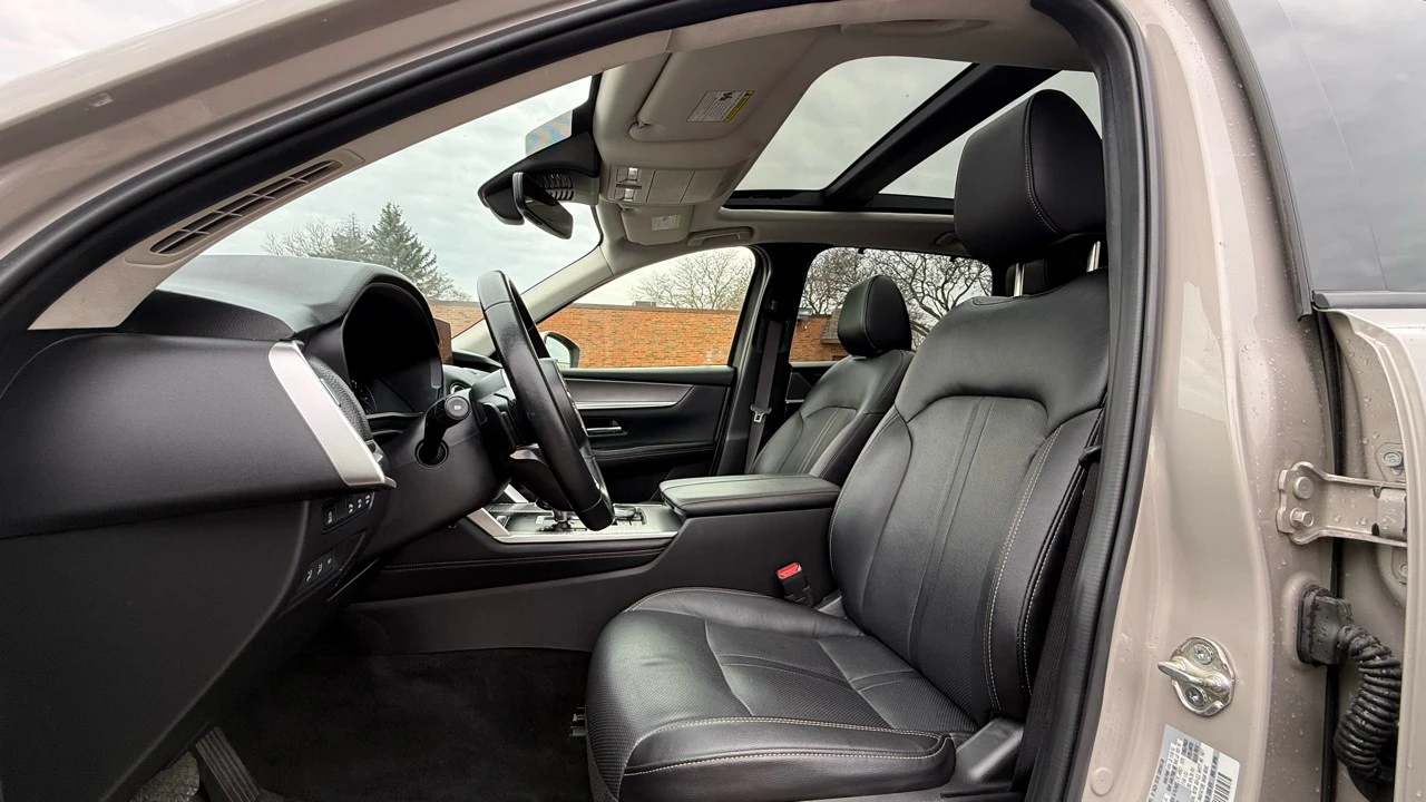 2024 Mazda CX-90 - Image 10 of 21