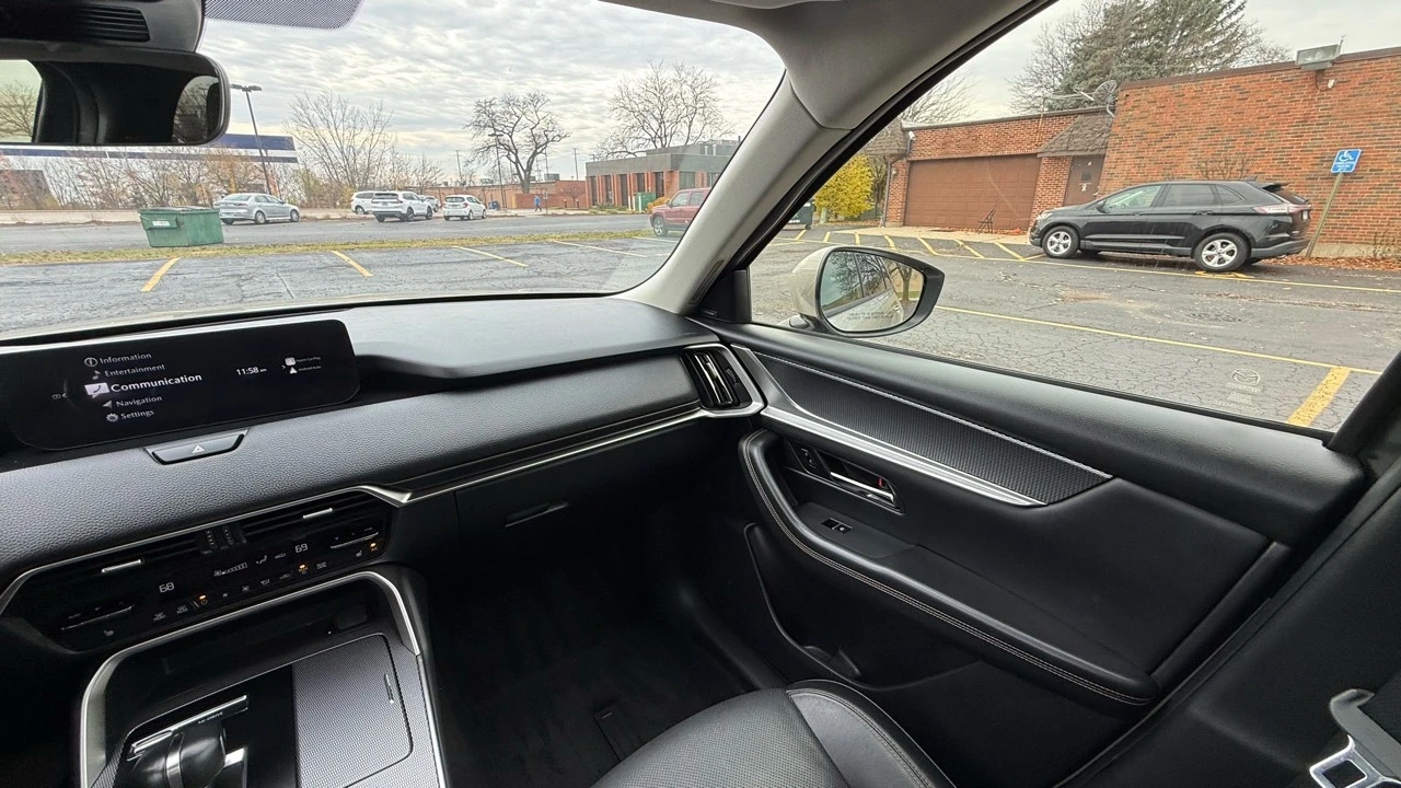 2024 Mazda CX-90 - Image 19 of 21