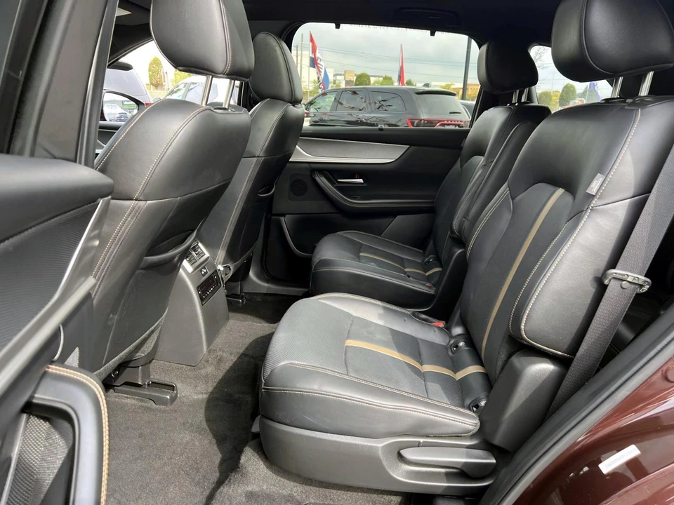 2024 Mazda CX-90 - Image 16 of 21