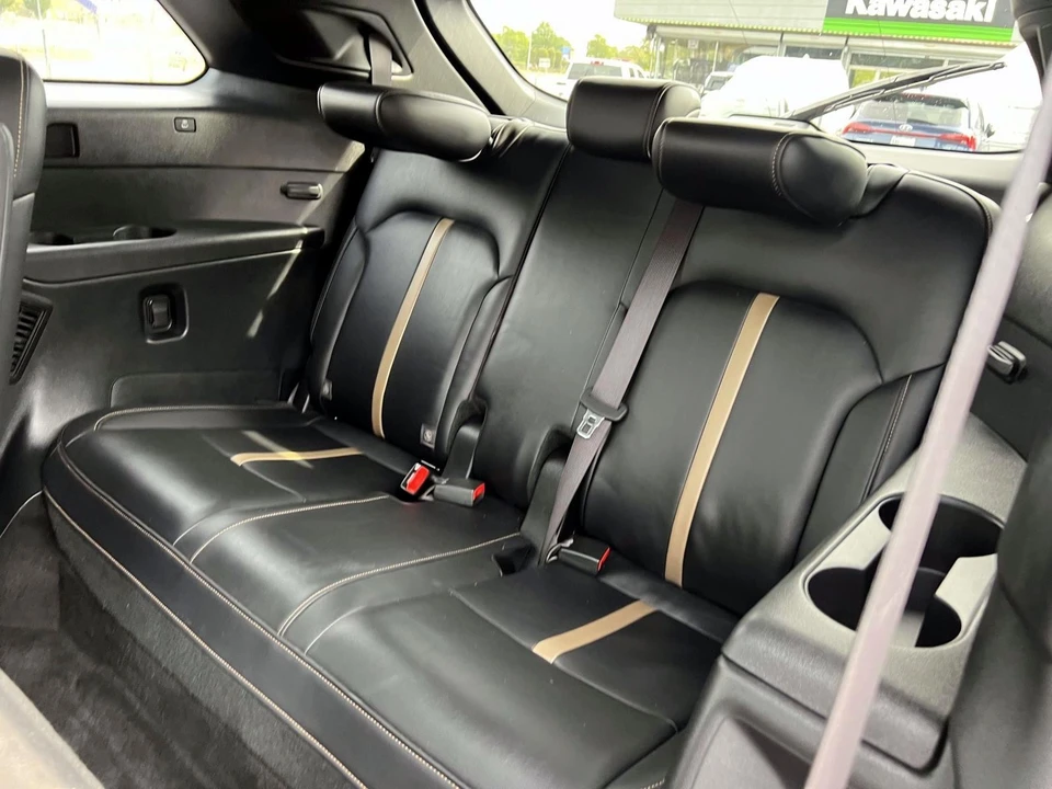 2024 Mazda CX-90 - Image 17 of 21