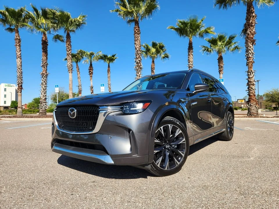 2024 Mazda CX-90 - Image 2 of 21
