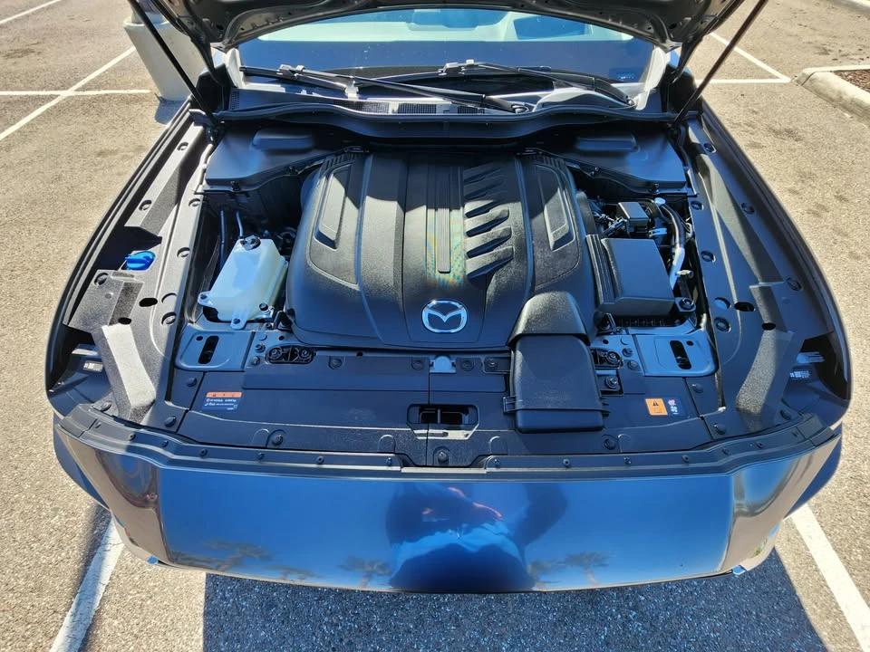 2024 Mazda CX-90 - Image 18 of 21