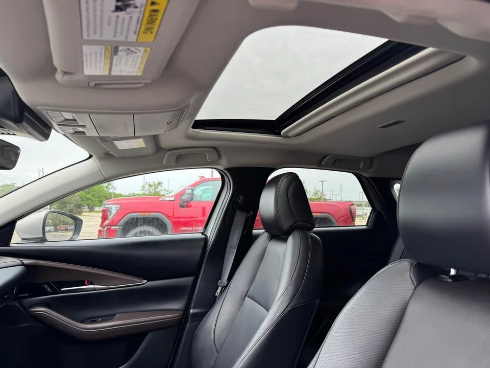 2024 Mazda CX-30 - Image 8 of 15