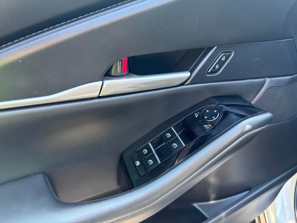 2024 Mazda CX-30 - Image 12 of 17