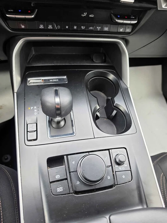 2024 Mazda CX-90 - Image 12 of 16