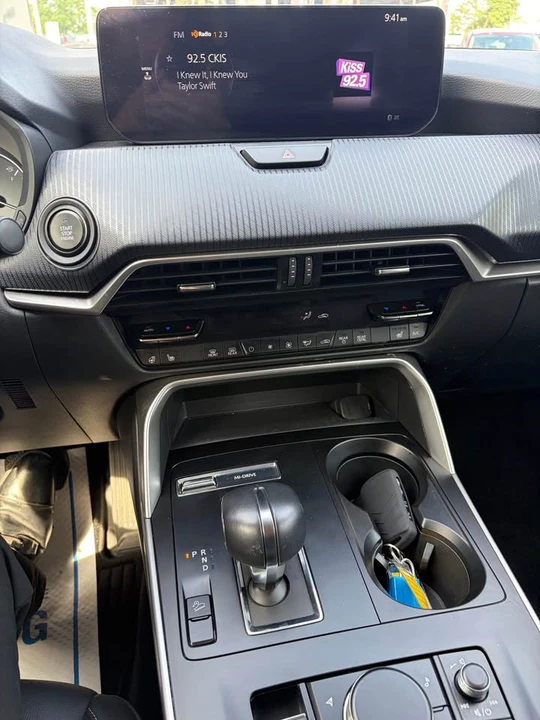 2024 Mazda CX-90 - Image 9 of 10
