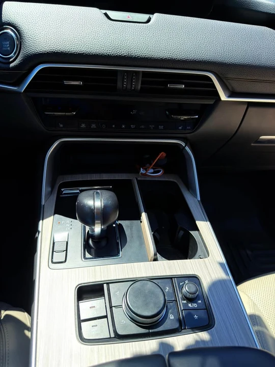 2024 Mazda CX-90 - Image 14 of 18