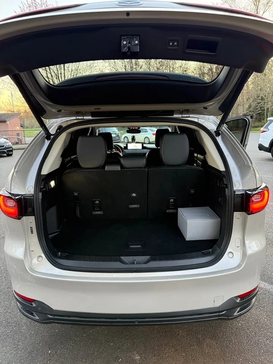2024 Mazda CX-90 - Image 10 of 19