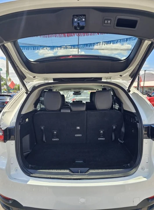 2024 Mazda CX-90 - Image 7 of 15
