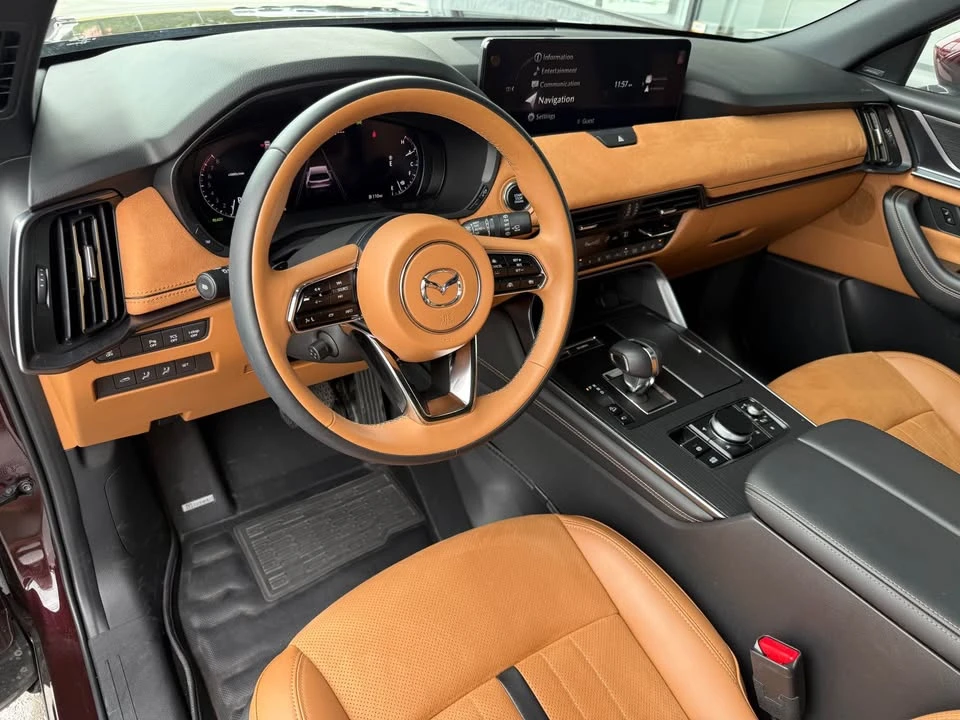 2024 Mazda CX-90 - Image 10 of 21