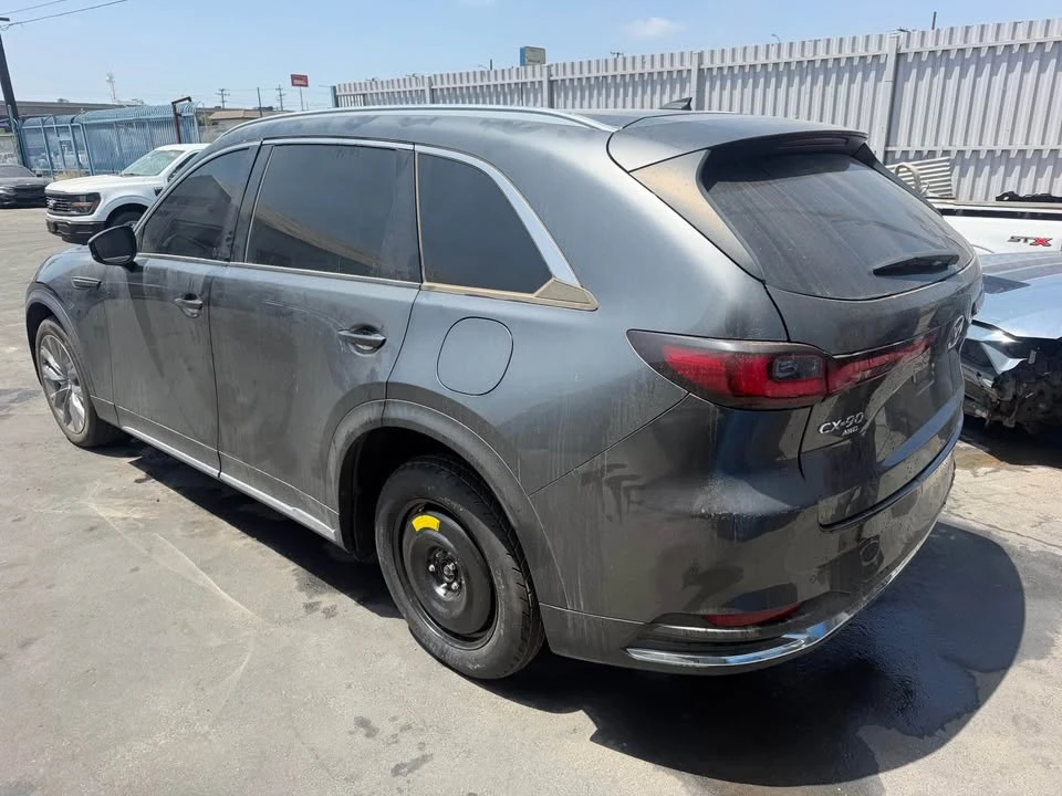 2024 Mazda CX-90 - Image 4 of 5