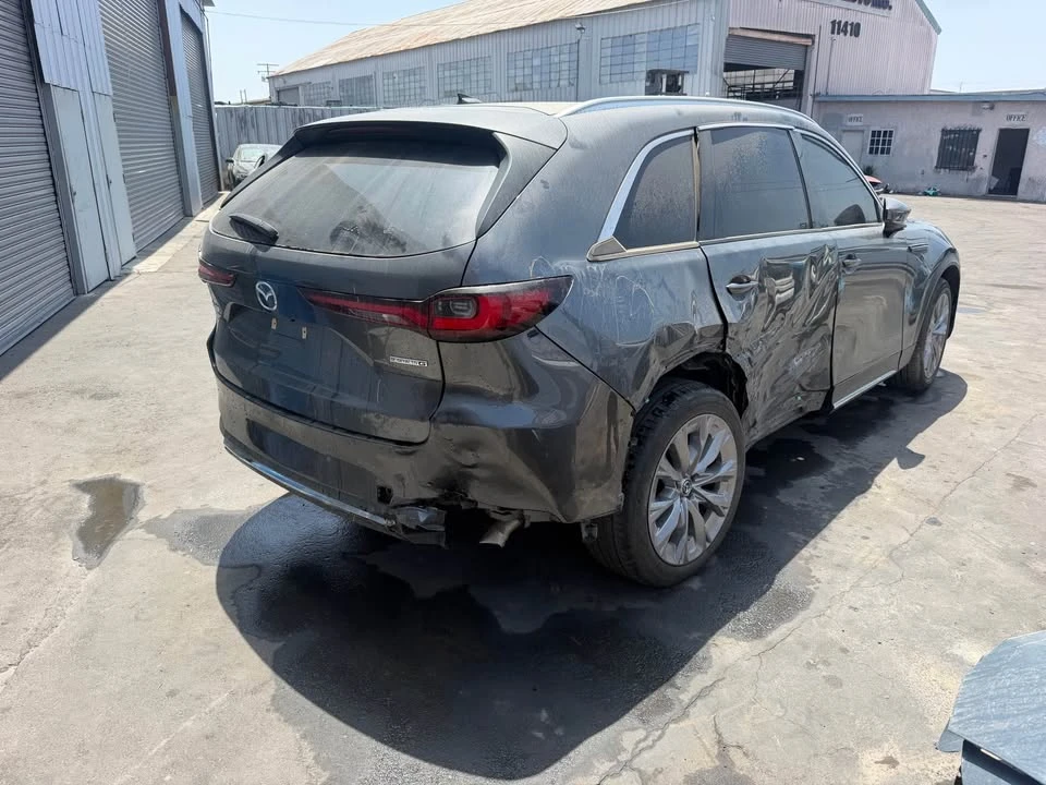 2024 Mazda CX-90 - Image 3 of 5