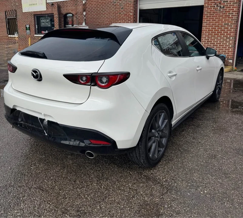 2024 Mazda Mazda 3 4th Gen - Image 7 of 17