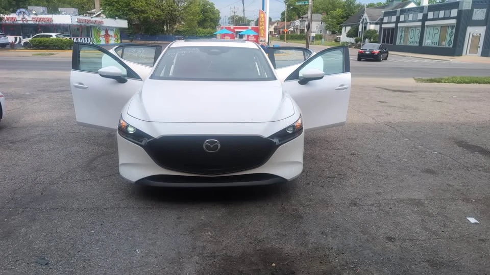 2024 Mazda Mazda 3 4th Gen - Image 16 of 17