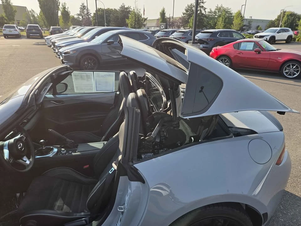 2024 Mazda ND MX-5 Miata - Image 16 of 17