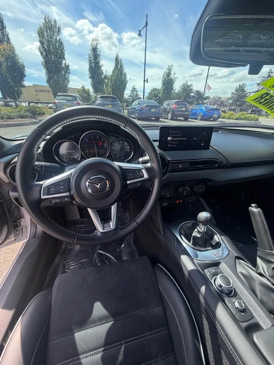 2024 Mazda ND MX-5 Miata - Image 10 of 11
