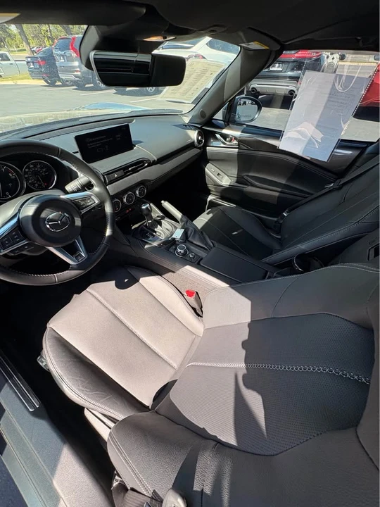 2024 Mazda ND MX-5 Miata - Image 9 of 10