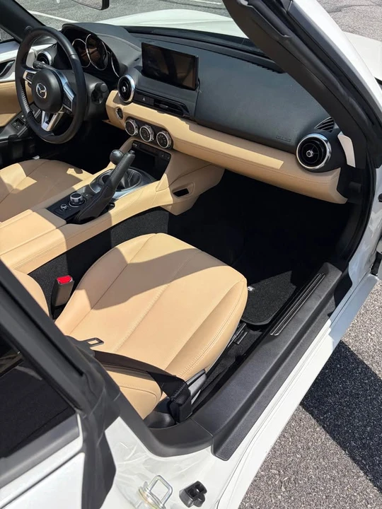 2024 Mazda ND MX-5 Miata - Image 11 of 16