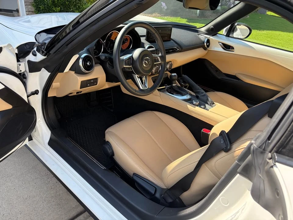 2024 Mazda ND MX-5 Miata - Image 10 of 12