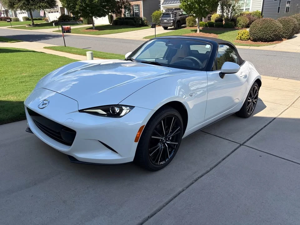 2024 Mazda ND MX-5 Miata - Image 9 of 12