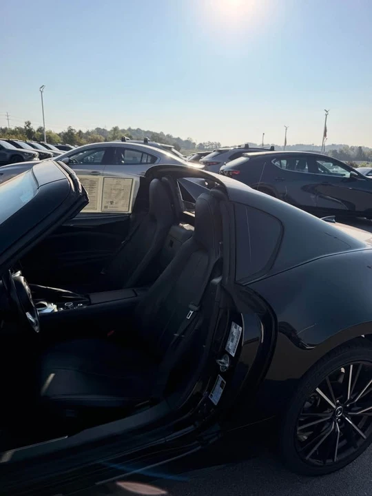 2024 Mazda ND MX-5 Miata - Image 11 of 12