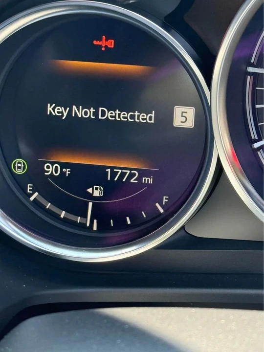 2024 Mazda ND MX-5 Miata - Image 10 of 13