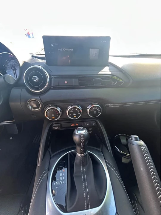 2024 Mazda ND MX-5 Miata - Image 9 of 10